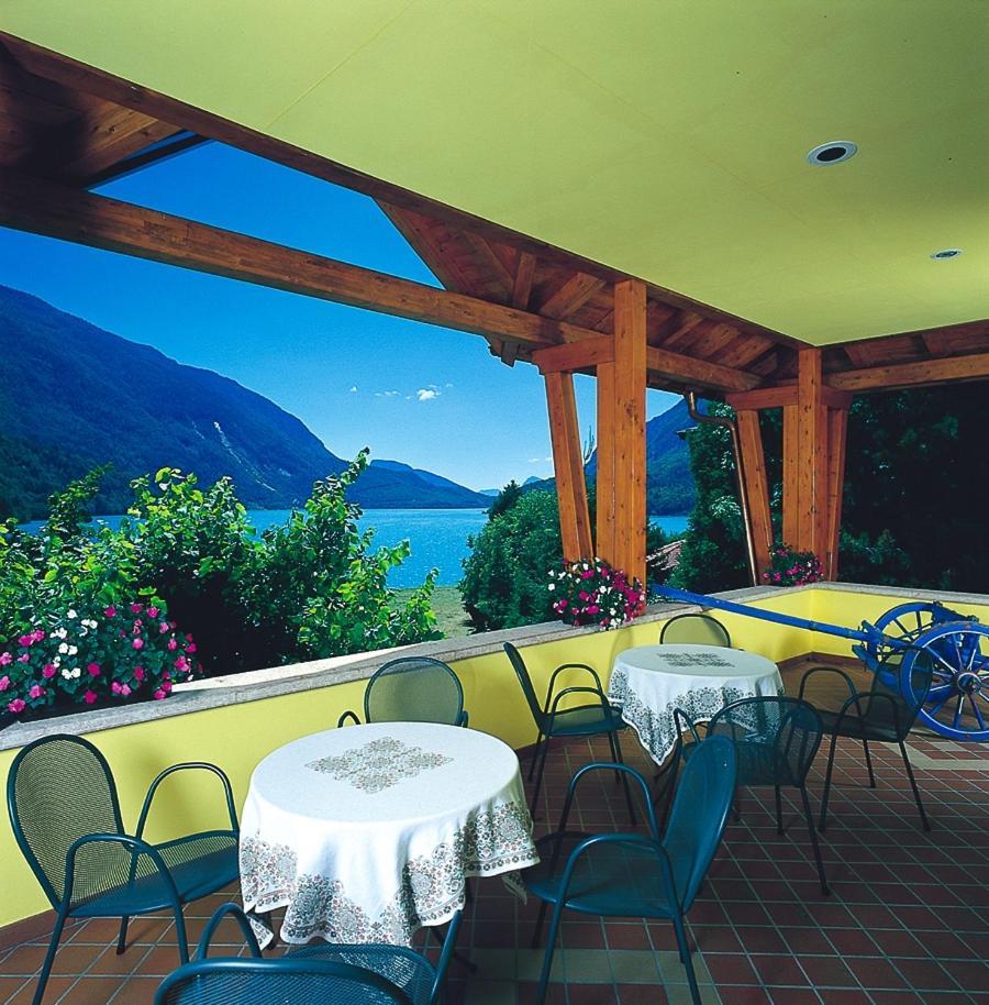 Hotel Des Alpes Молвена Екстериор снимка