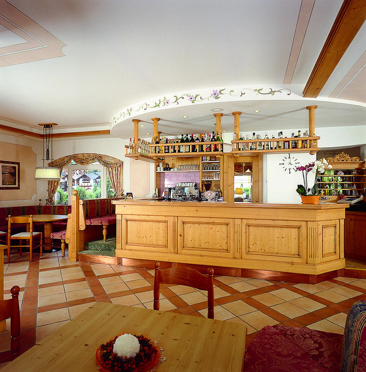 Hotel Des Alpes Молвена Екстериор снимка