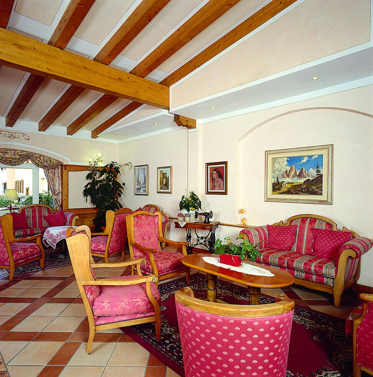 Hotel Des Alpes Молвена Екстериор снимка